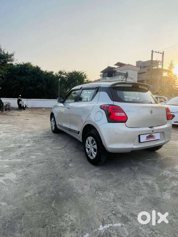 Maruti Suzuki Swift Vxi Optional, 2022, Petrol