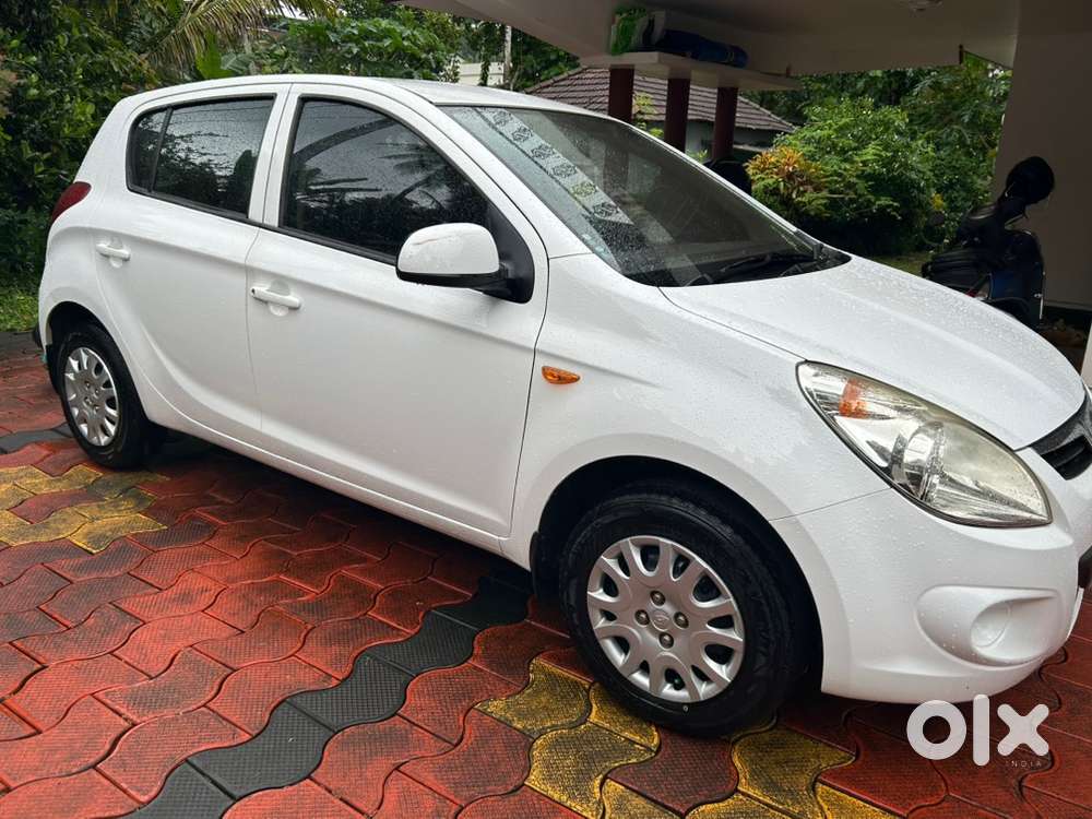 Hyundai I20 Petrol Well Maintained 2010