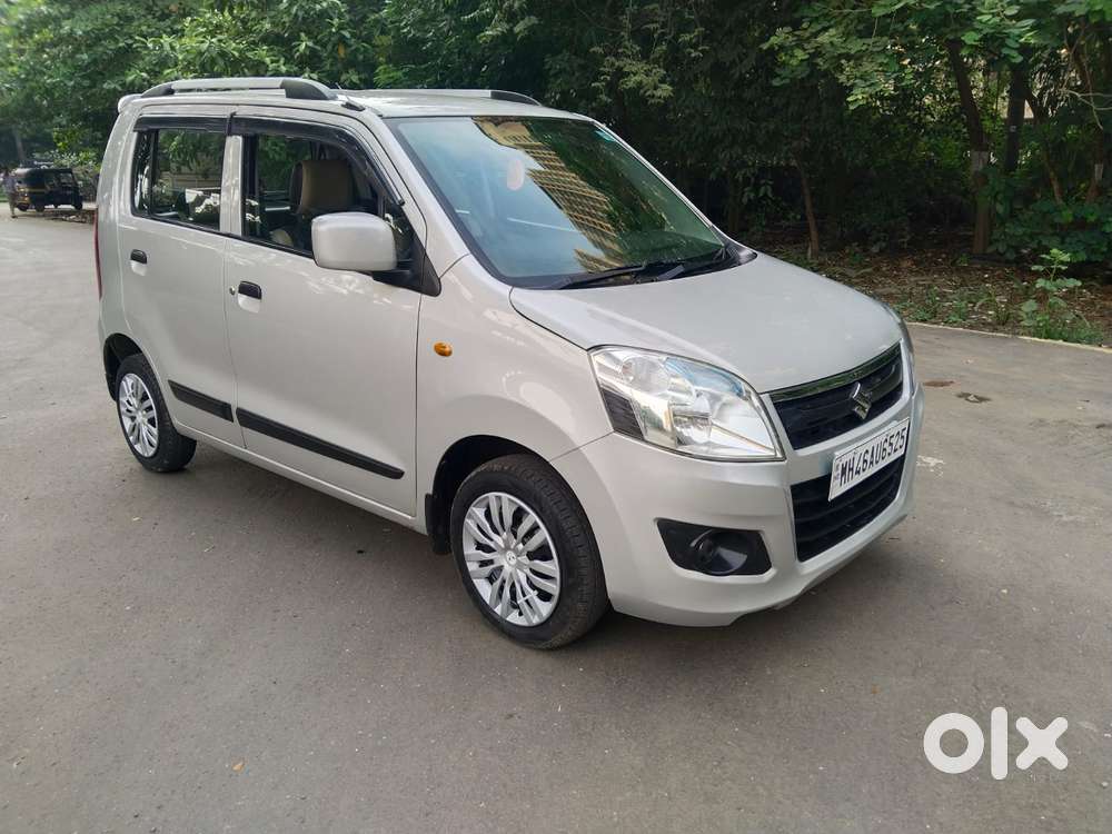 Maruti Suzuki Ertiga Vxi At Petrol, 2016, Petrol
