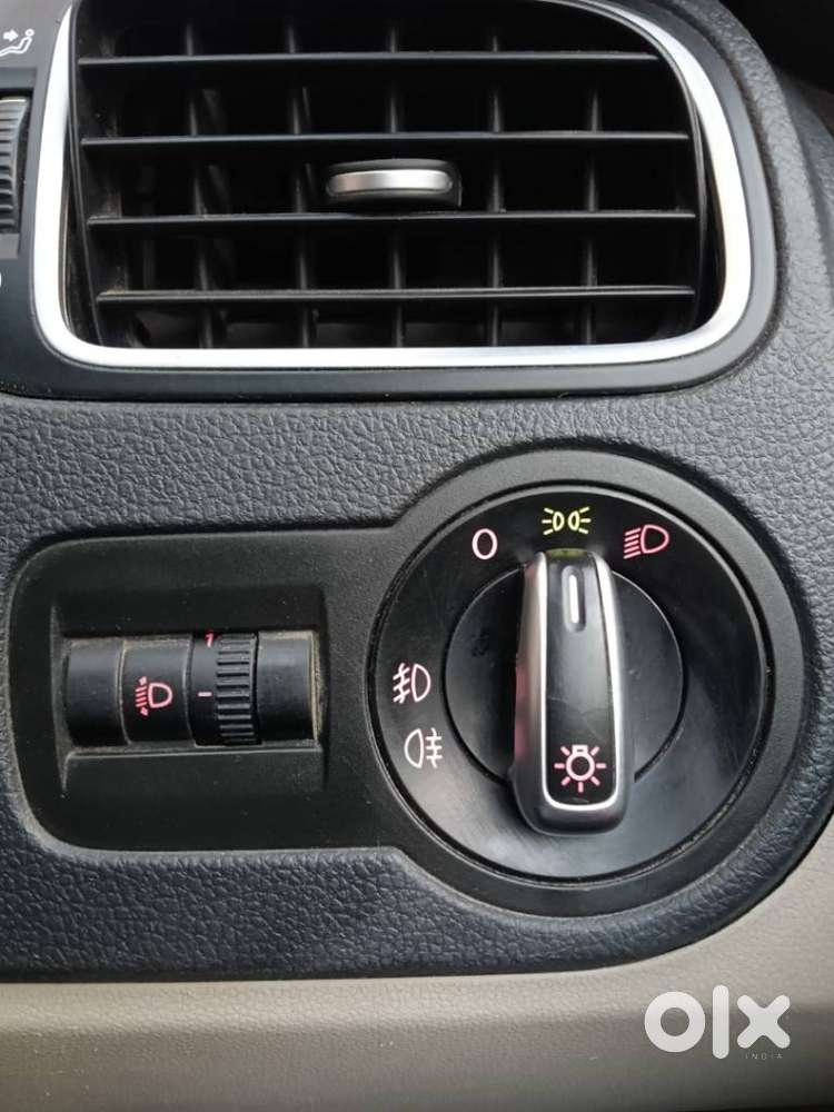 Volkswagen Polo 2009-2013 Petrol Highline 1.2l, 2012, Cng & Hybrids