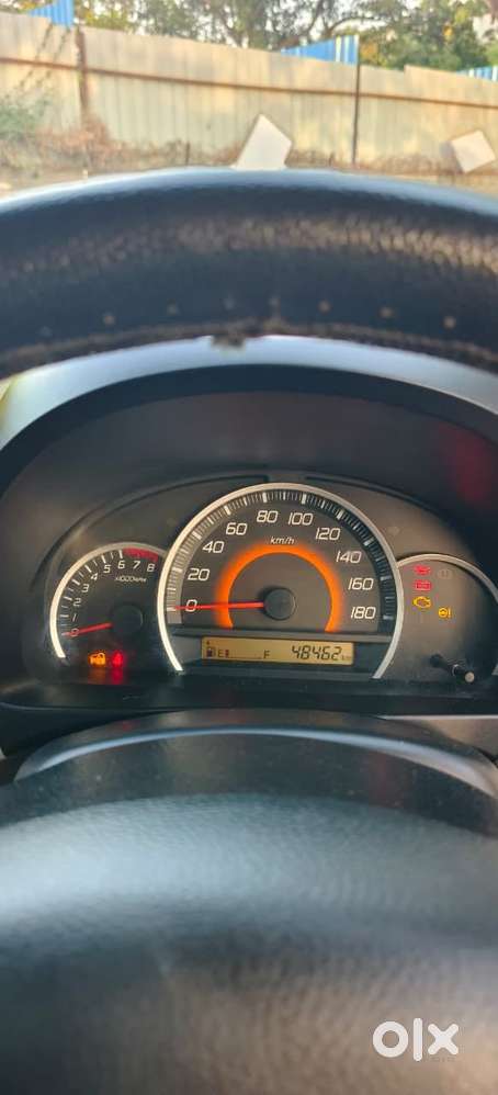 Maruti Suzuki Wagon R Vxi Amt Opt, 2014, Cng & Hybrids