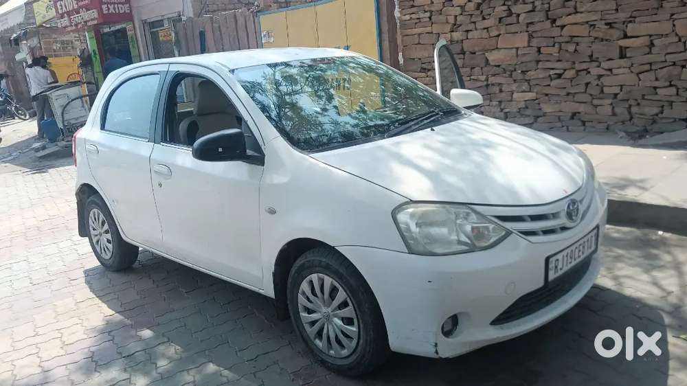 Toyota Etios Liva 2014 Diesel 245000 Km Driven