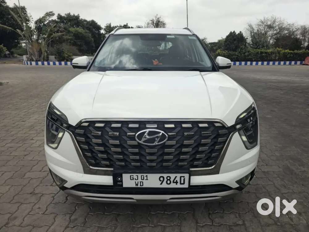 Hyundai Alcazar 2022 Diesel Auto 6 Str Dual Tone