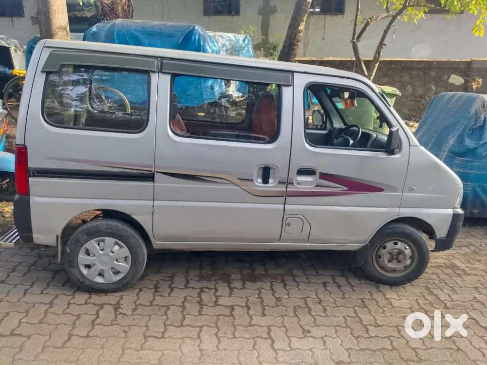 Maruti Suzuki Eeco 2011