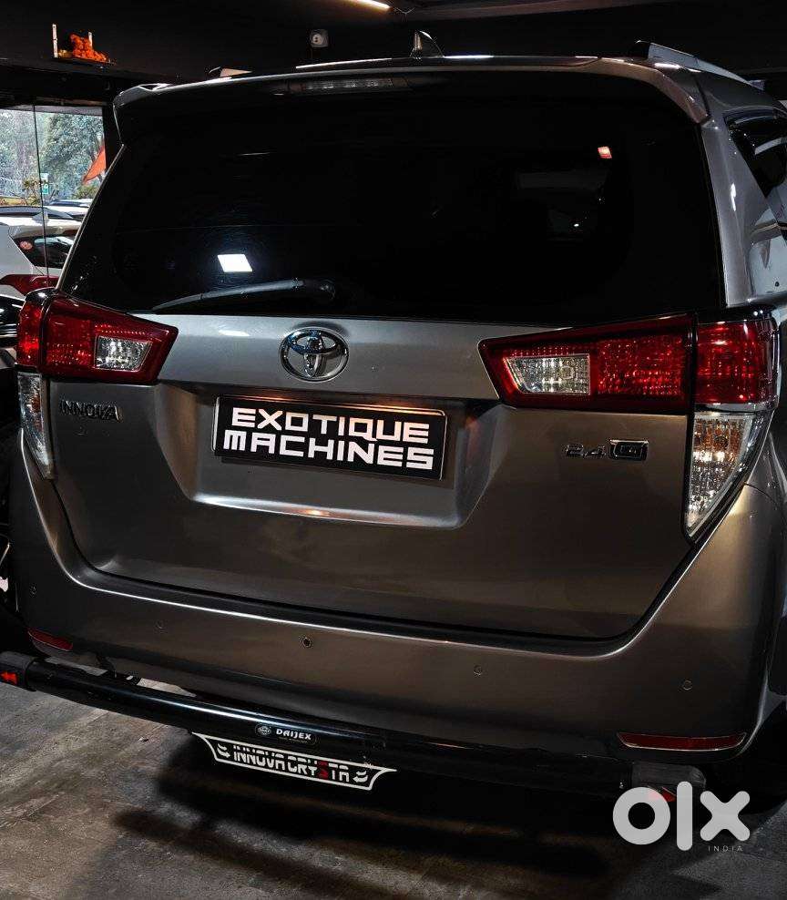 Toyota Innova Crysta 2.4 G Mt, 2022, Diesel