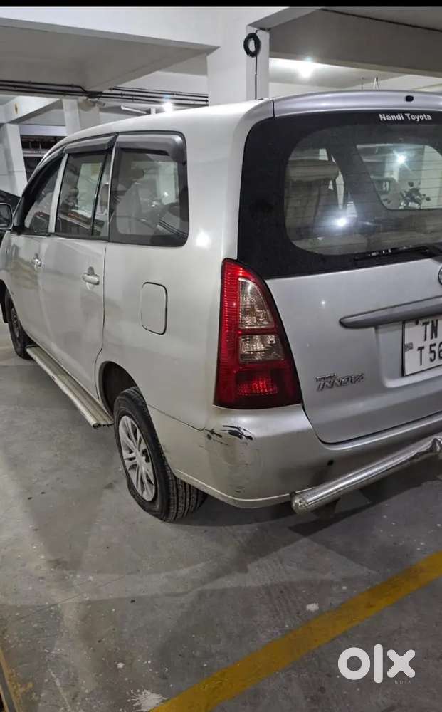 Toyota Innova 2007 Diesel 204800 Km Driven