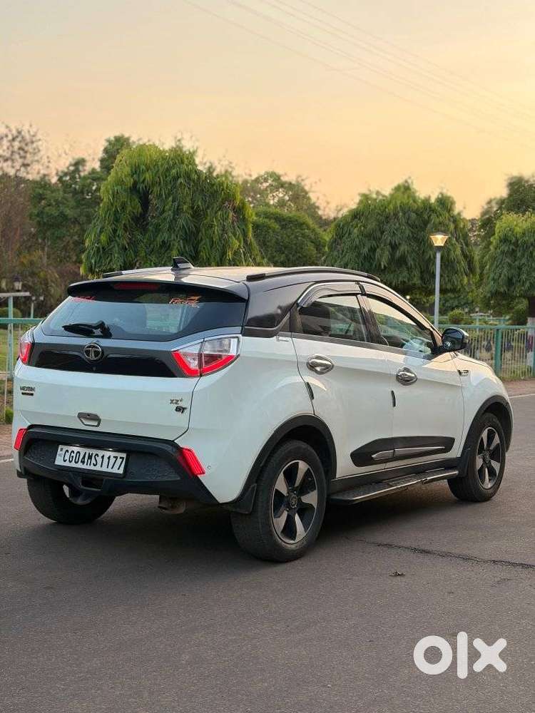 Tata Nexon 1.5 Revotorq Xz Plus Dual Tone, 2019, Petrol