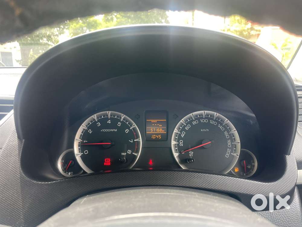 Maruti Suzuki Swift Vxi Optional, 2017, Petrol