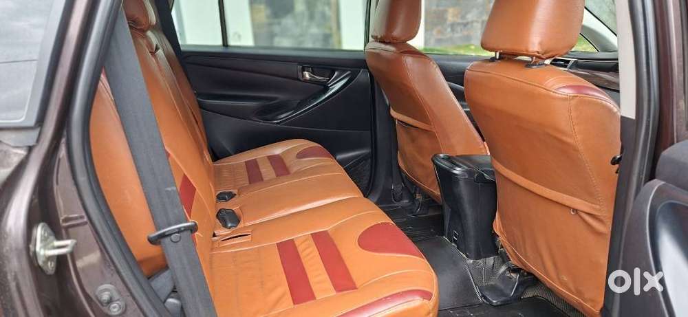 Toyota Innova Crysta 2.8 Gx At, 2017, Diesel