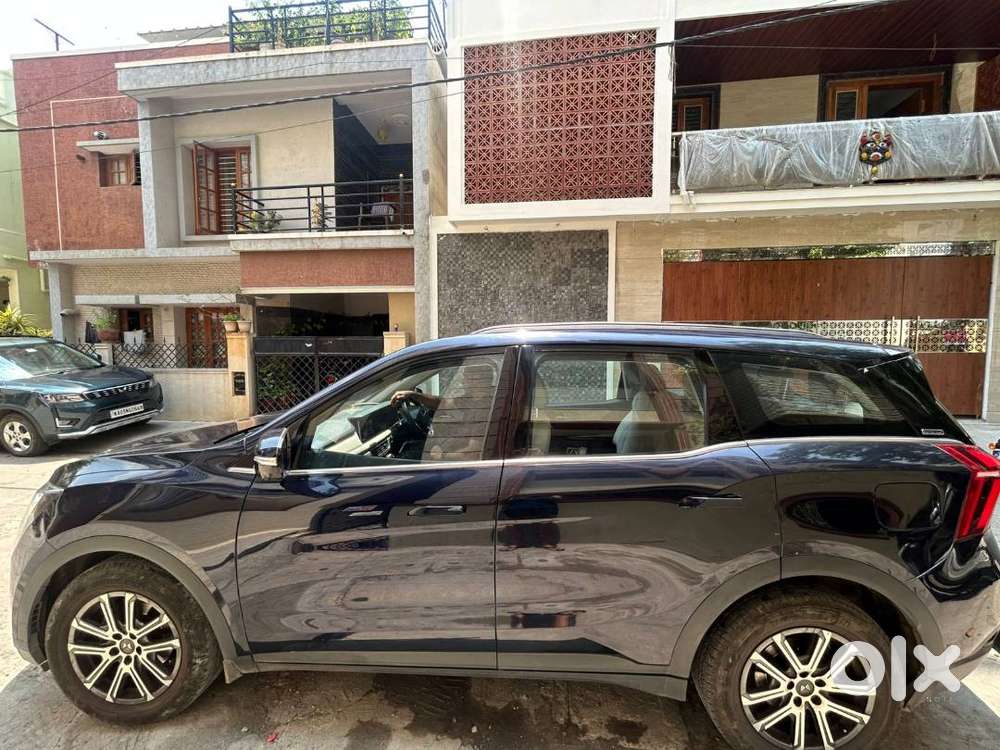 Mahindra Xuv700 2024 Diesel Mt Ax7l26000 Km Driven