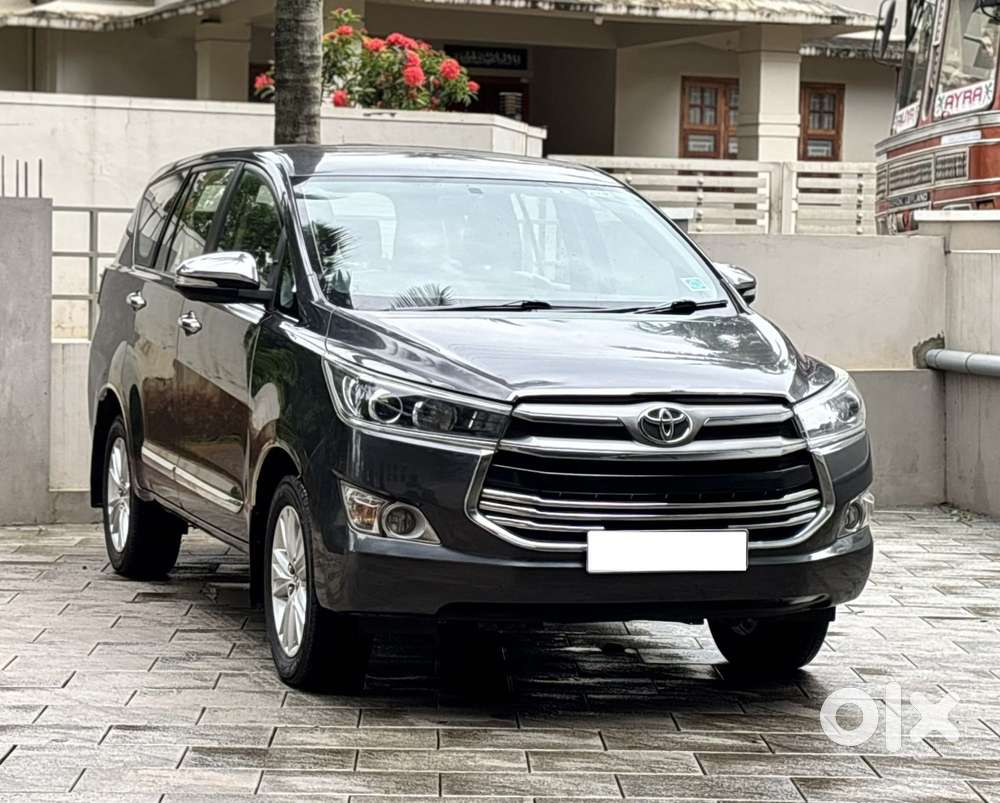 Toyota Innova Crysta 2.4 Zx Mt, 2016, Diesel
