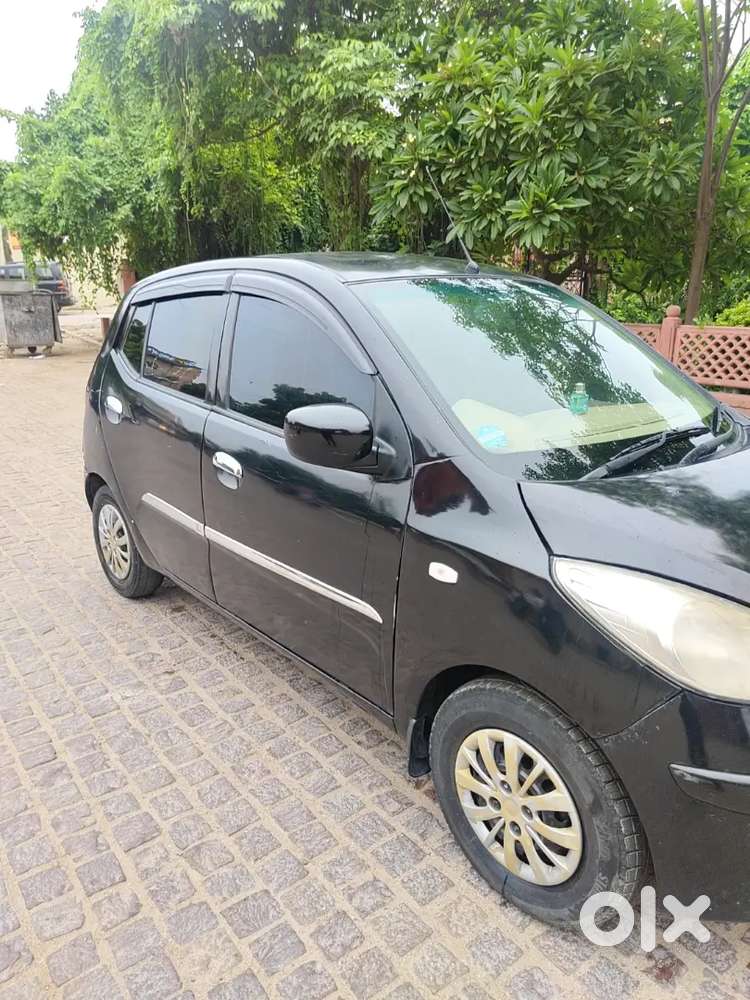 Hyundai I10 1.1 Era 2008 ( Argent Sale Karre Money Problem Hai)