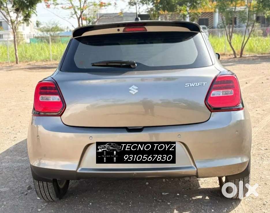 Maruti Suzuki Swift Vxi + Manual, 2022, Petrol