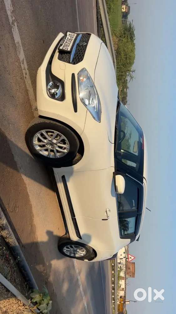 Top Model Maruti Suzuki Swift 2023 Cng & Hybrids 47000 Km Driven