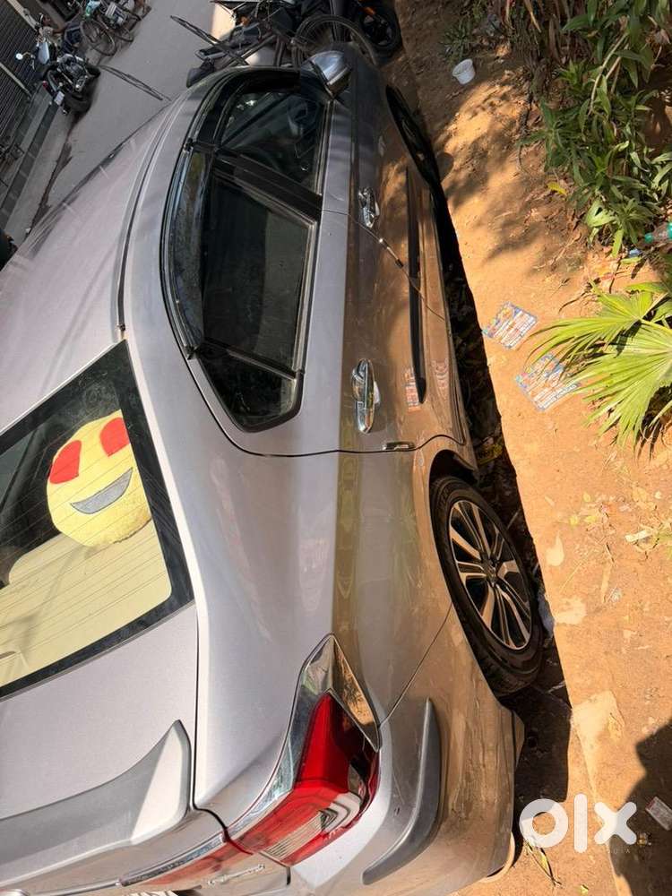 Honda Amaze 2023 Petrol Well Maintained