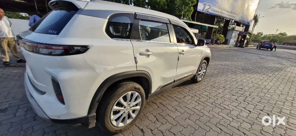 Maruti Suzuki Grand Vitara 2025 Cng & Hybrids 25000 Km Driven