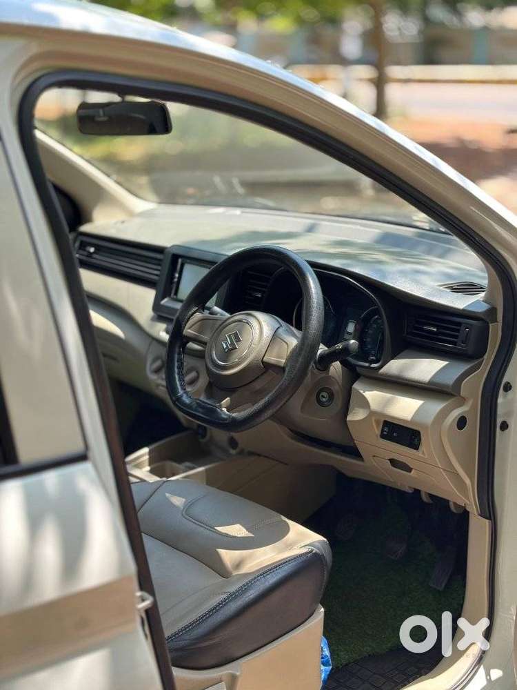 Maruti Suzuki Ertiga Lxi Petrol, 2022, Petrol