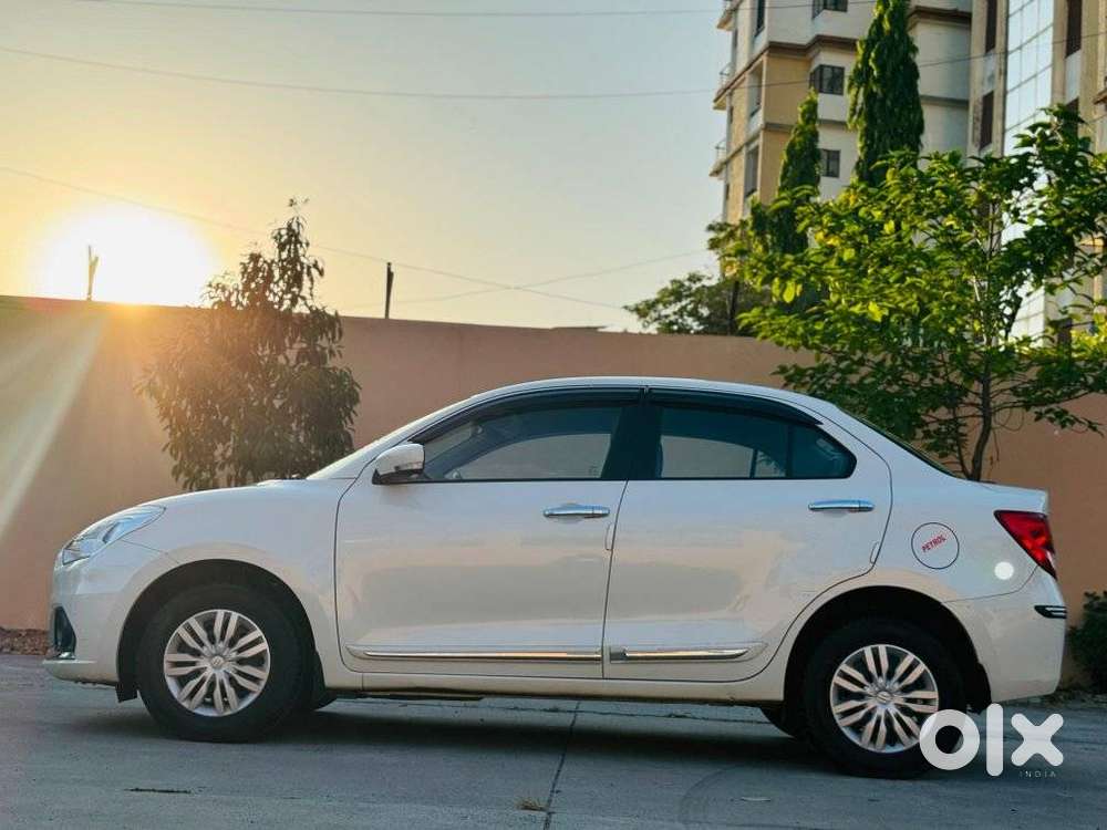 Maruti Suzuki Dzire 1.2 Vxi Amt, 2020, Petrol