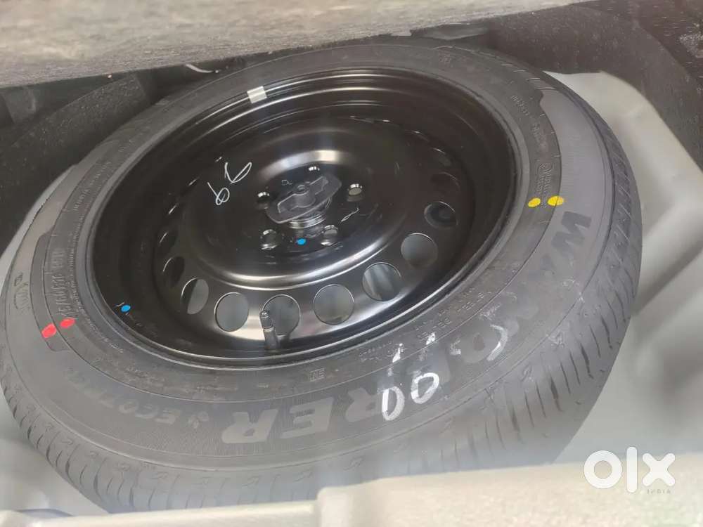 Maruti Brezza Lxi 2026