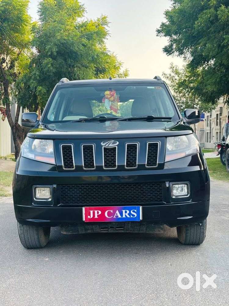 Mahindra Tuv 300 T10, 2019, Diesel