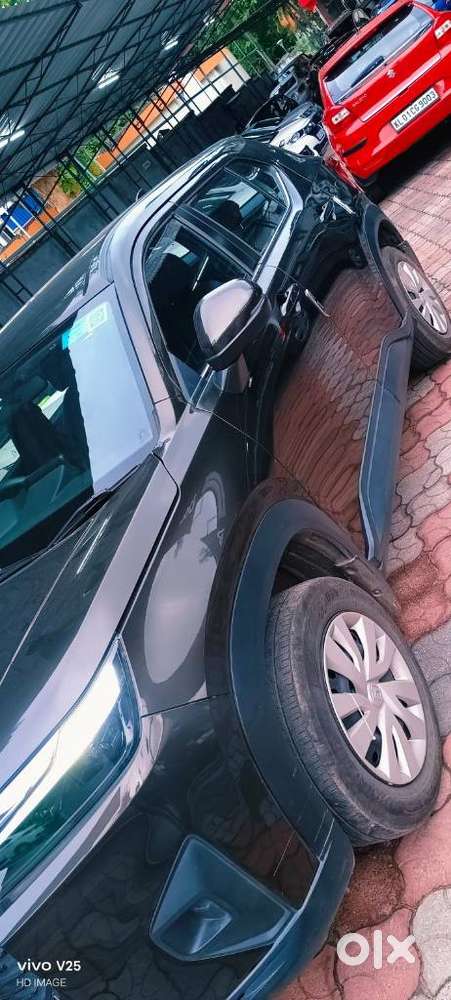 Honda Elevate V Mt, 2023, Petrol
