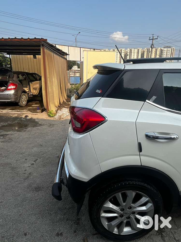 Mahindra Xuv300 2021 Petrol Well Maintained