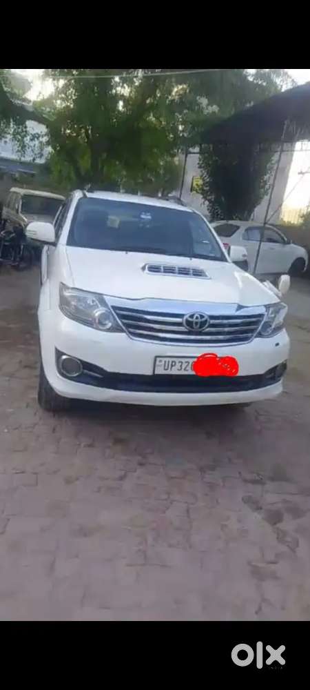 Toyota Fortuner 2016