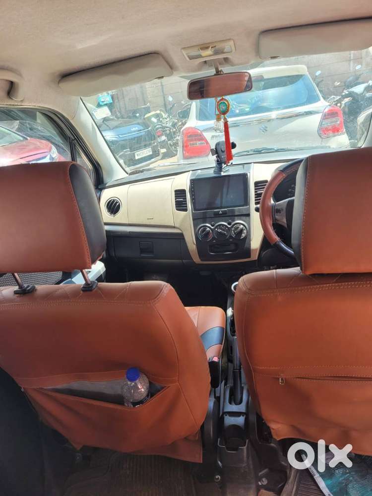 2014 Wagon R Lxi Cng  60k Km  Touchscreen + Camera  Premium Interio