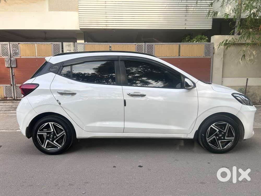 Hyundai Grand I10 Nios Sportz Dual Tone, 2023, Cng & Hybrids