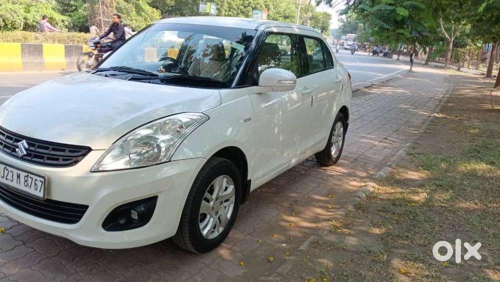 Maruti Suzuki Dzire Zdi Amt, 2013, Diesel
