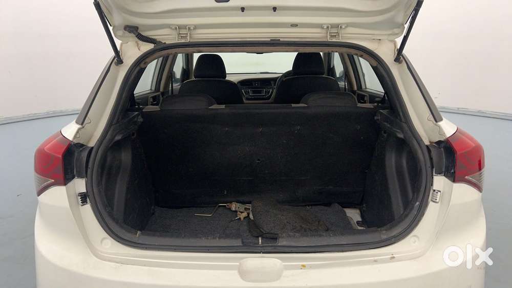 Hyundai Elite I20 [ ] 1.2 Sportz, 2015, Petrol