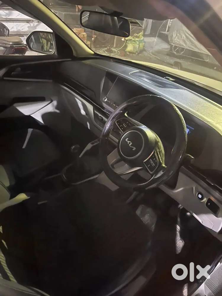 Kia Carens 1.5 Prestige Plus 2022