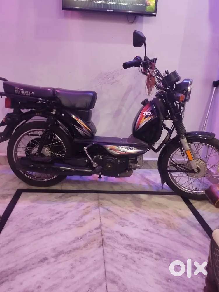 Showroom condition - Scooters in undefined, - 1843576242
