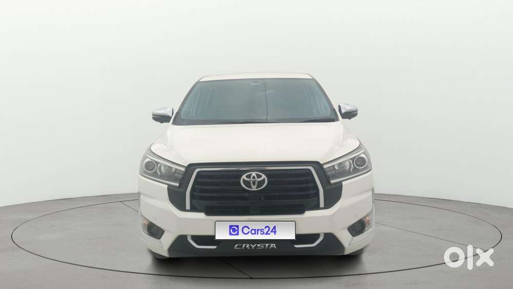 Toyota Innova Crysta 2.4 ZX MT, 2025, Diesel