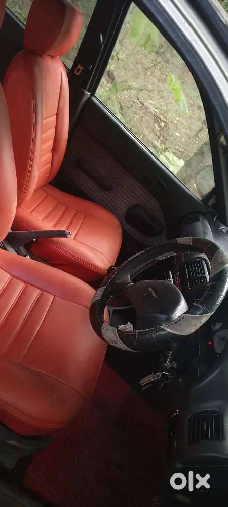 Maruti Suzuki Esteem Lxi 2006