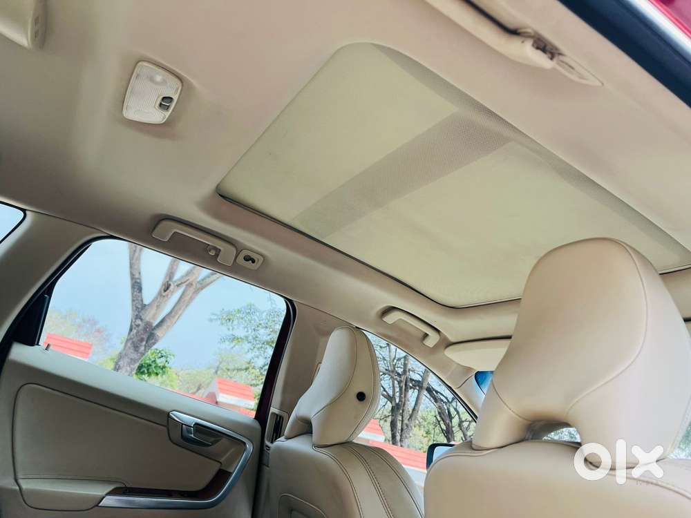 Volvo Xc60 D5 Awd Automatic, 2014, Diesel