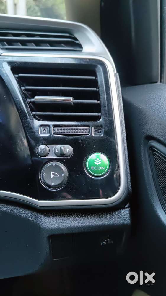 Honda City 2014-2015 I Vtec Vx, 2015, Petrol