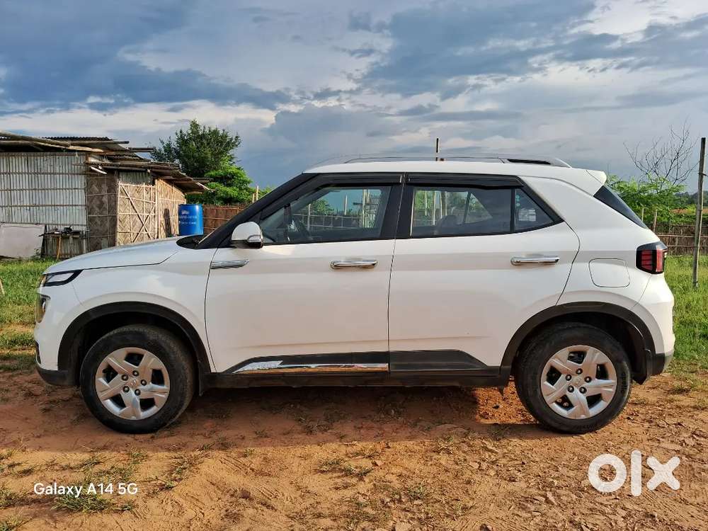 Hyundai Venue Se 2022 Petrol