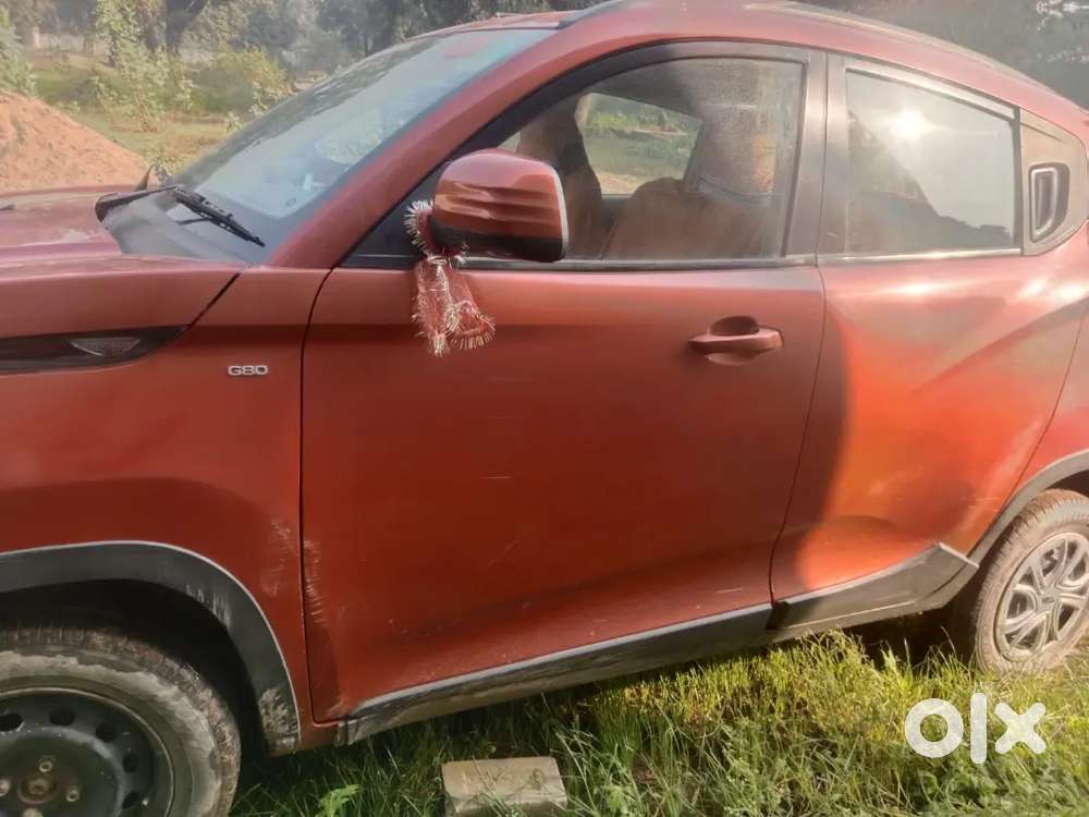 Mahindra Kuv100 Nxt Petrol 2016