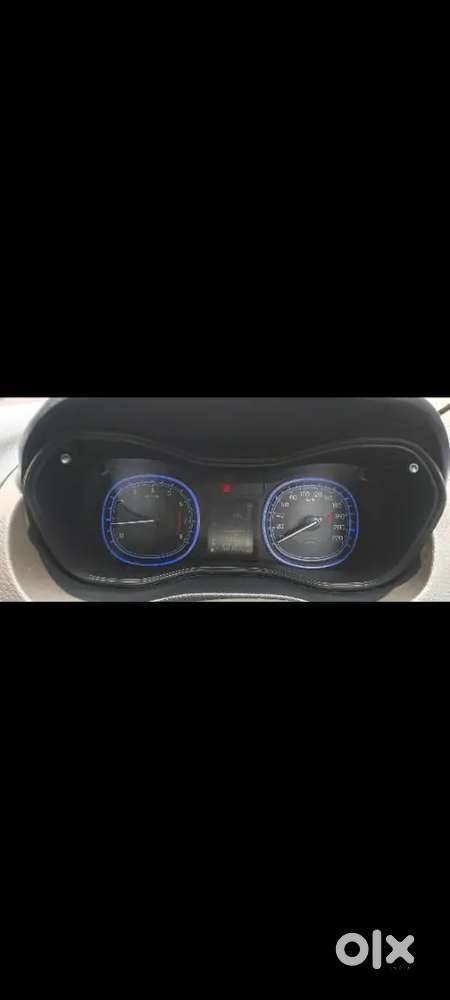 Brezza Zxi Petrol 2020 November Last