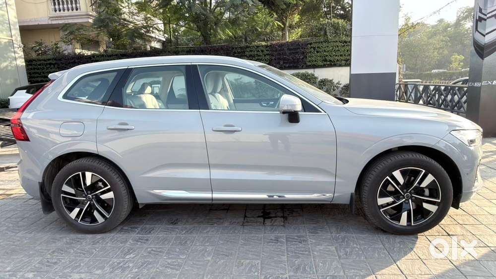 Volvo Xc60 D5 Awd Automatic, 2025, Petrol