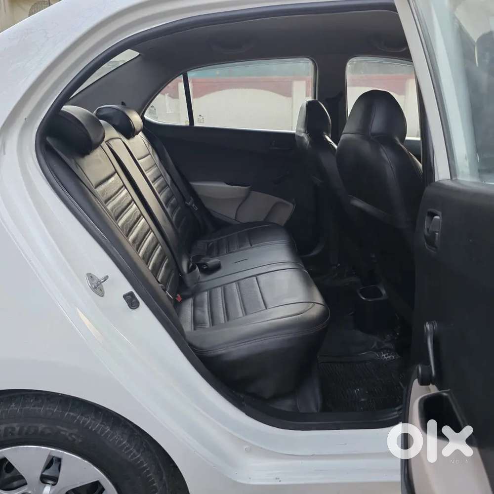 Hyundai Xcent Diesel 2015 Oct.