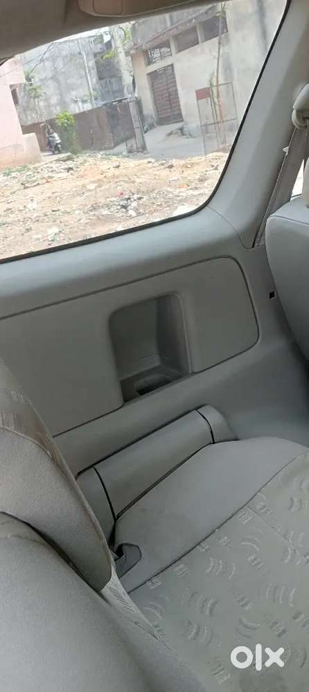 Toyota Innova 2013