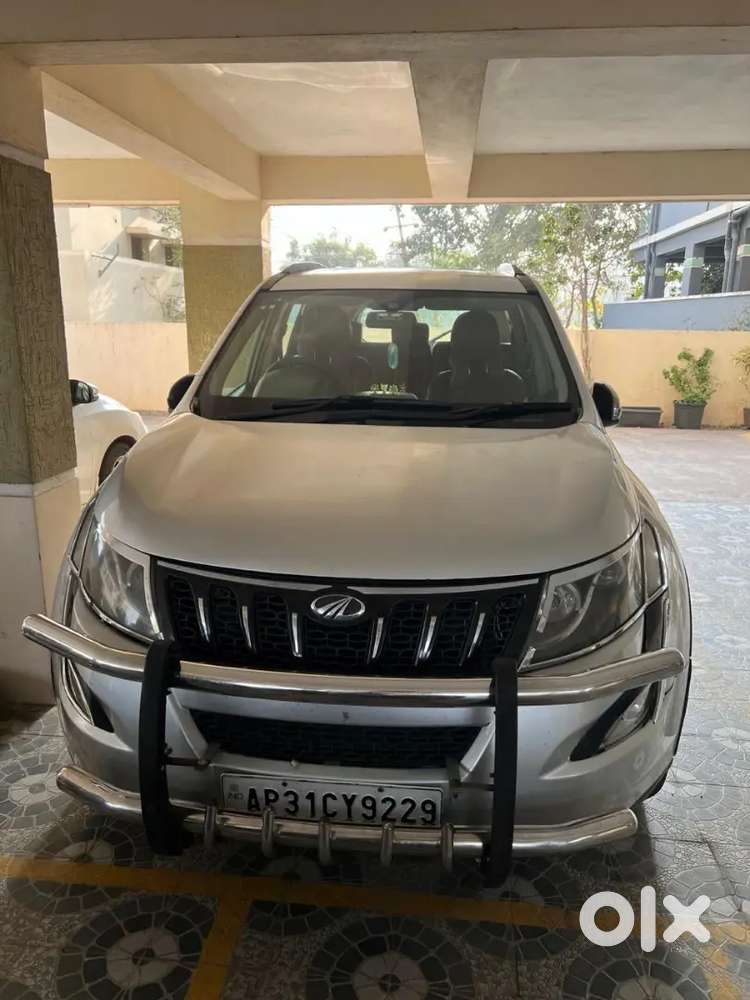 Mahindra Xuv500 2.2 W10 2015