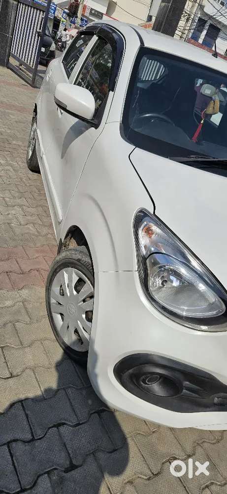 Maruti Suzuki Celerio Zxi  2022 Petrol Well Maintained