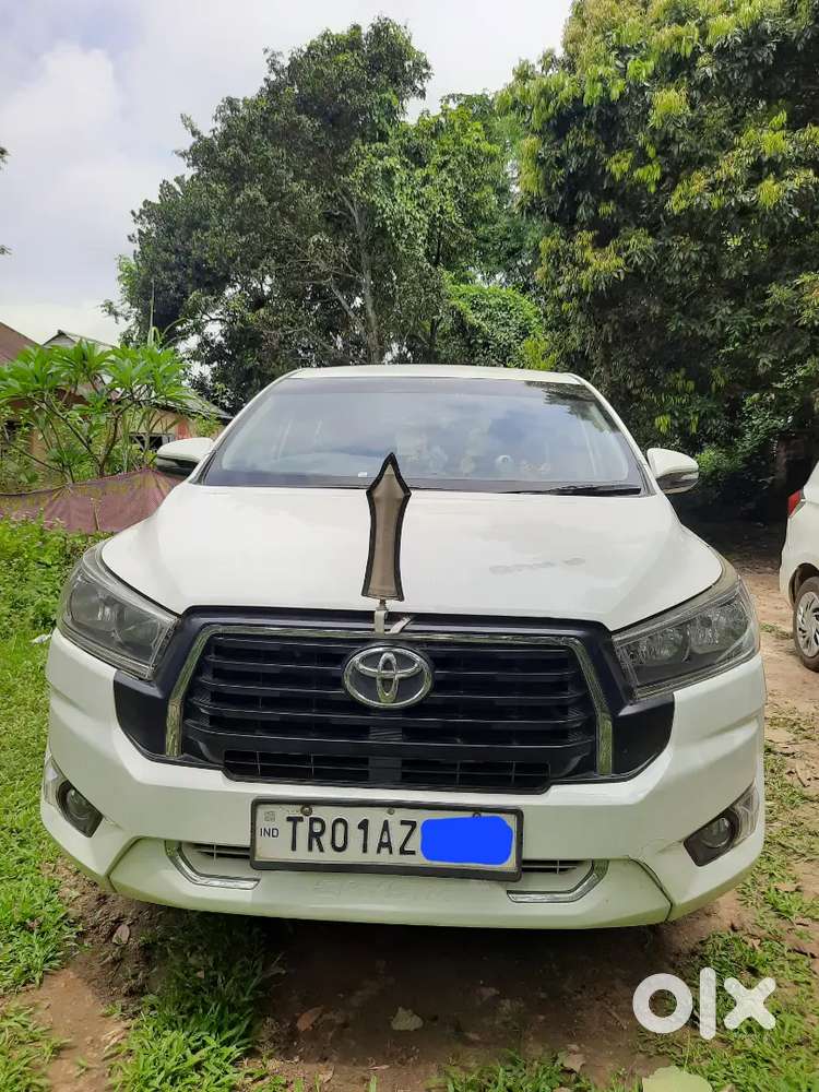 Perfect-condition 2017 Toyota Innova.