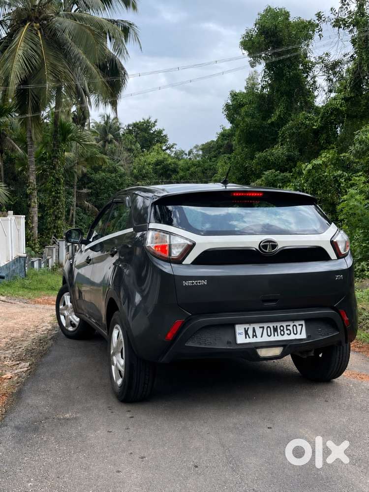 Tata Nexon Diesel 2018