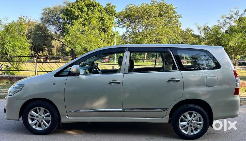 Toyota Innova 2.5 G (diesel) 7 Seater, 2016, Diesel