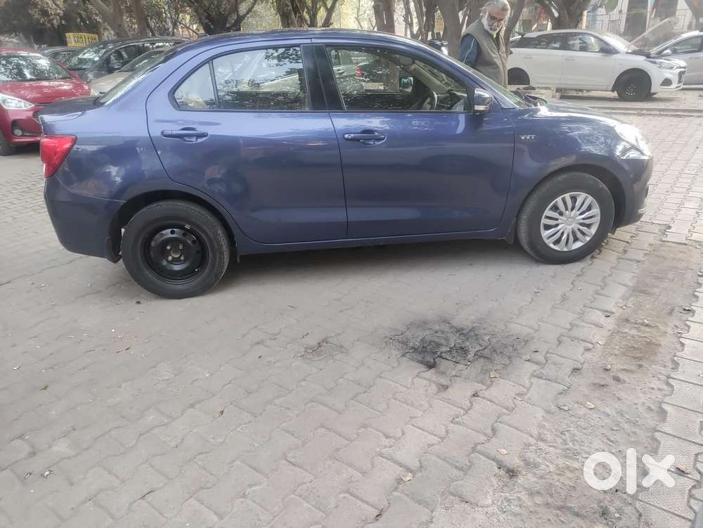 Maruti Suzuki Swift Dzire Vxi(o) Amt, 2017, Petrol