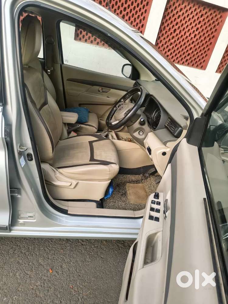 Maruti Suzuki Ertiga 1.5 Vxi, 2021, Petrol